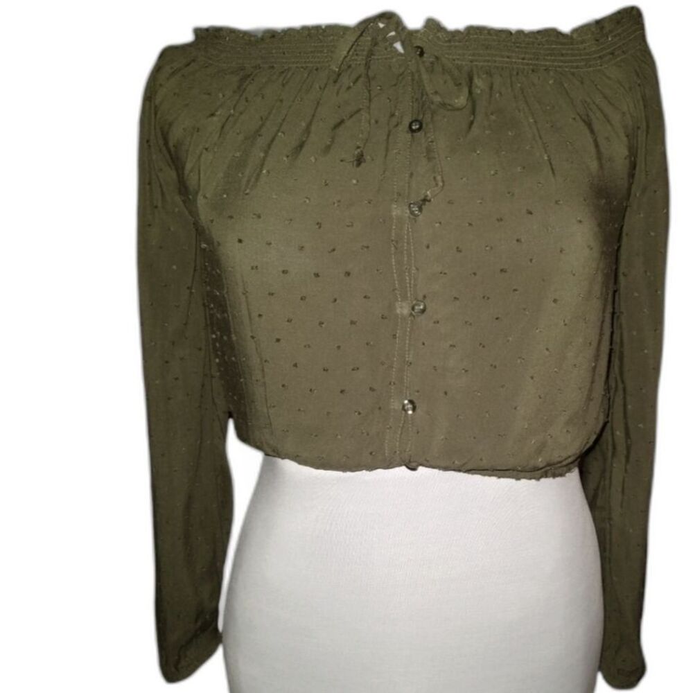 Aeropostale Army Green Long Sleeve Button Front Textured Dot Crop Top
